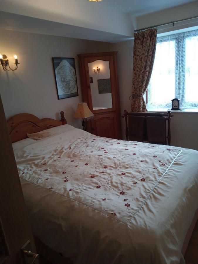 Charming, Wonderfully Cosy One Bedroom Apartment Giggleswick Exterior photo