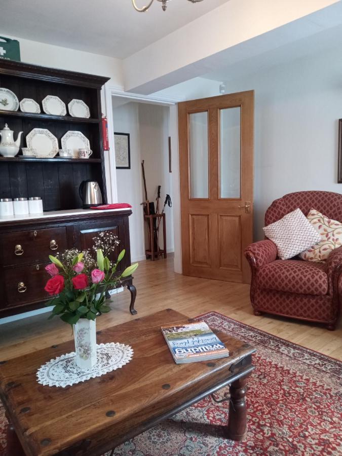 Charming, Wonderfully Cosy One Bedroom Apartment Giggleswick Exterior photo